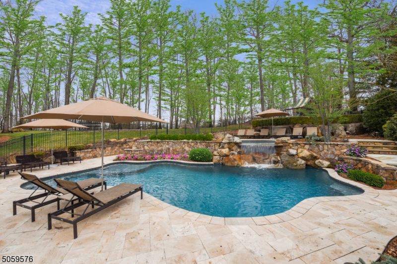 The Legends / Riker Hill - Residential