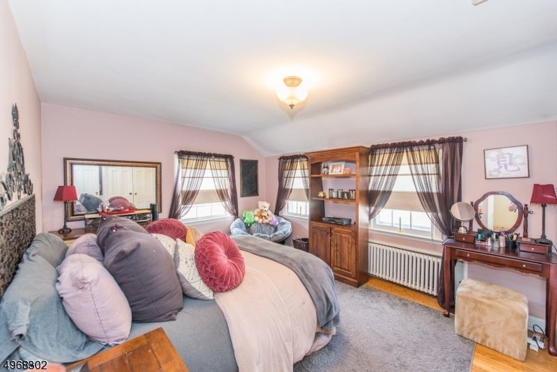 Pompton Plains - Residential