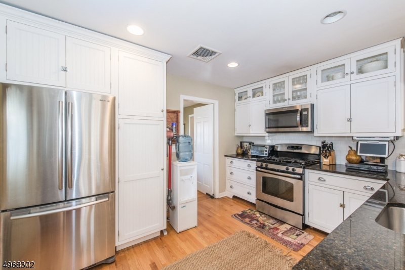 Pompton Plains - Residential