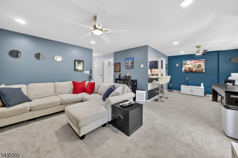 Claremont Hills - Residential