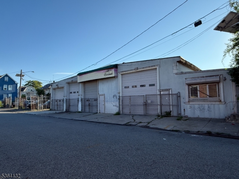 Rare Commercial Opportunity - 3 Uses - Car lot, Mechanic, Auto Body Unlock the potential of this prime 18,250 Sqft property featuring two commercial buildings totaling approximately 10,000 sqft. The standout garage is equipped with four oversized bays, ideal for a wide range of automotive or industrial uses. Currently operating as a mechanic shop, auto body business, and car lot, this property is a turn-key opportunity for any automotive entrepreneur or investor.Bonus: All licenses included in sale!Whether you're expanding your existing business or looking for a fully operational site with significant upside, this unique offering provides location, functionality, and flexibility.