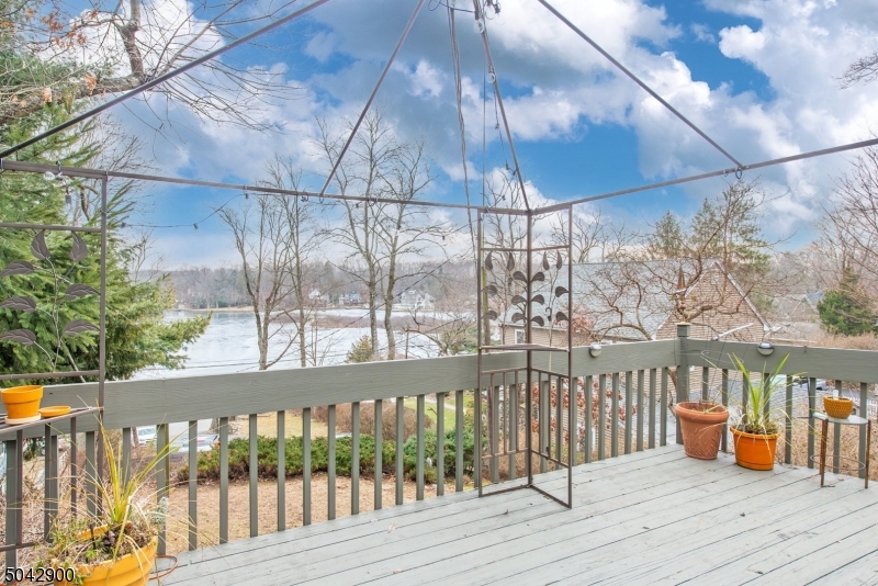 Cedar Lake - Residential