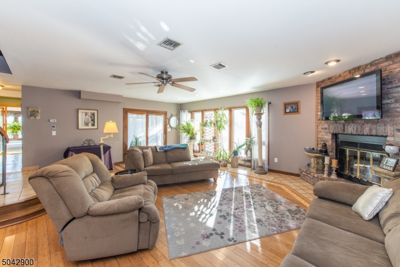 Cedar Lake - Residential