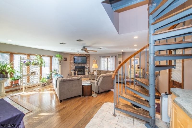 Cedar Lake - Residential