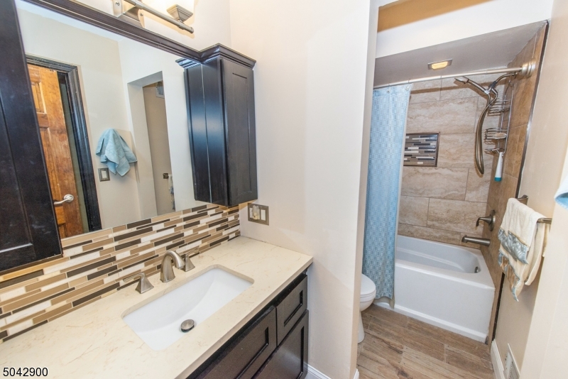 Cedar Lake - Residential