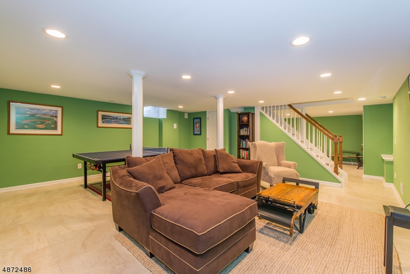 George Washington Headqrts - Residential