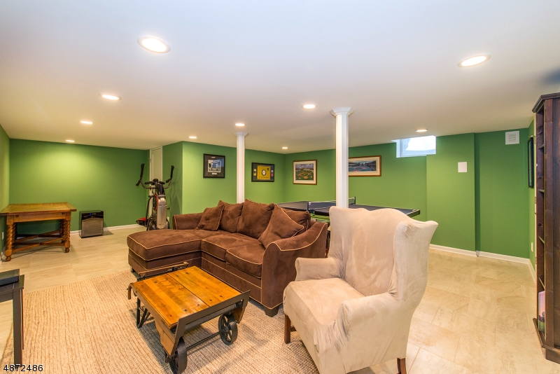 George Washington Headqrts - Residential