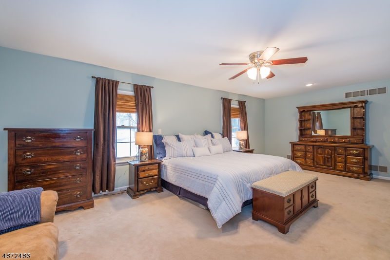 George Washington Headqrts - Residential