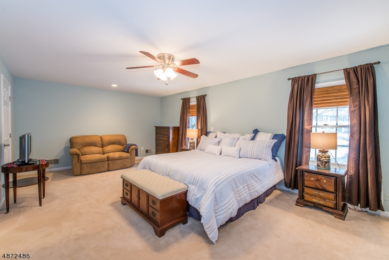 George Washington Headqrts - Residential