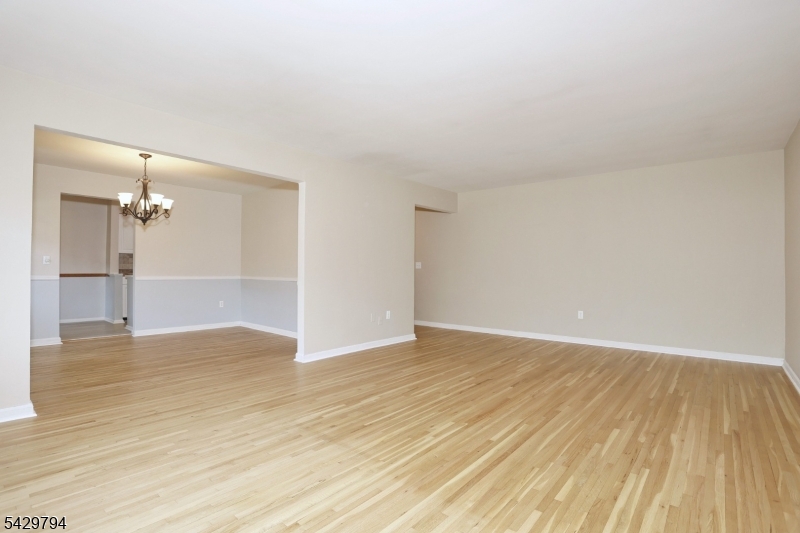 Williamsburg South - Residential