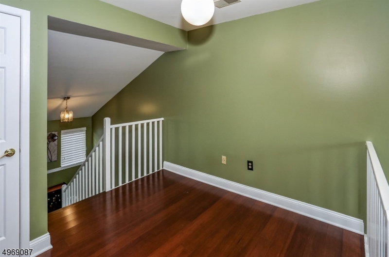 Oak Ridge - Residential