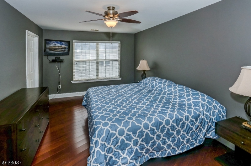 Oak Ridge - Residential