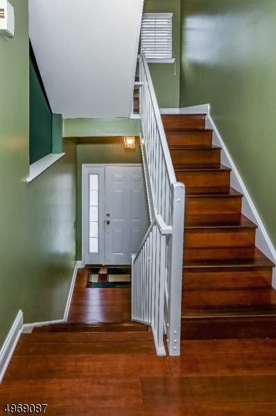 Oak Ridge - Residential
