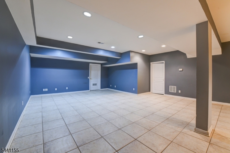 Hickory Hill - Residential