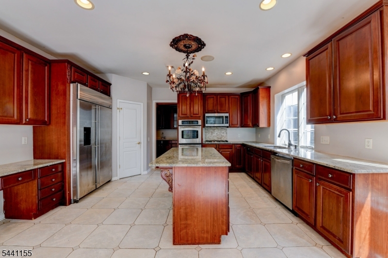 Hickory Hill - Residential