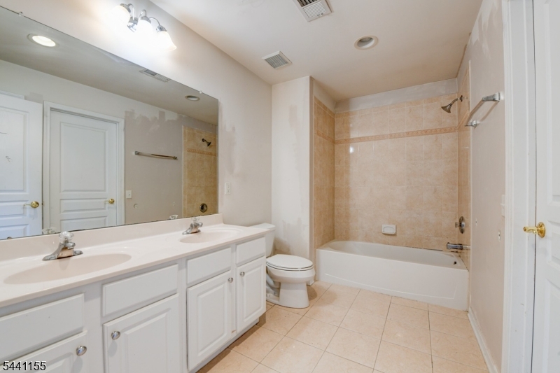 Hickory Hill - Residential