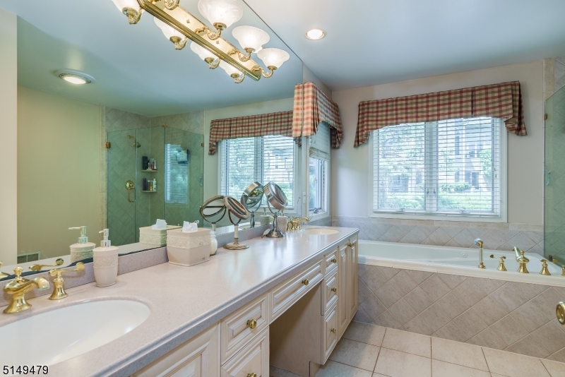 Longview - Residential