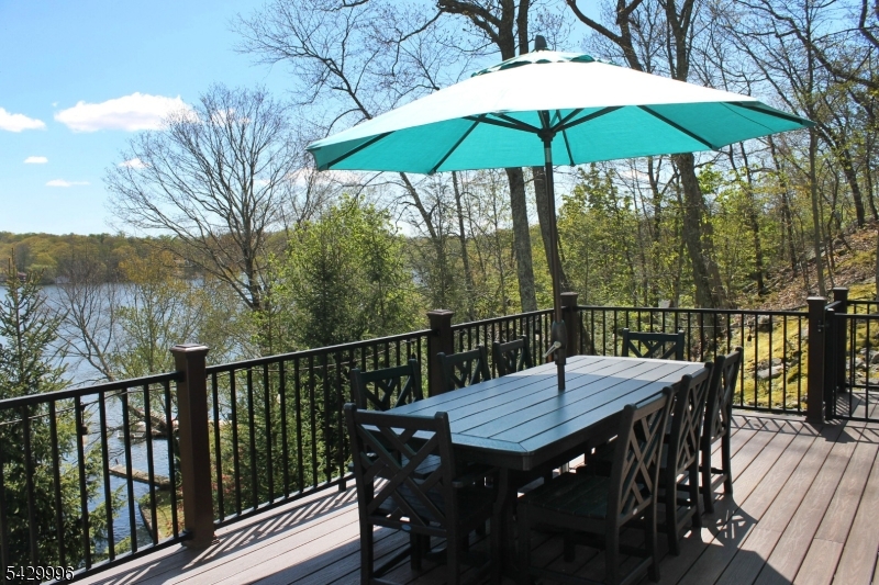 Lake Hopatcong lake front - Residential