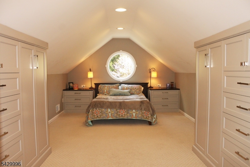 Lake Hopatcong lake front - Residential