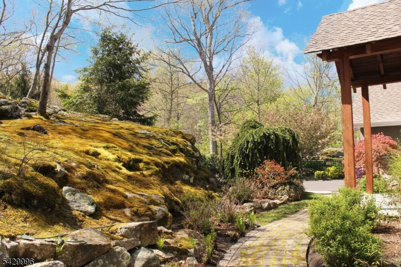 Lake Hopatcong lake front - Residential