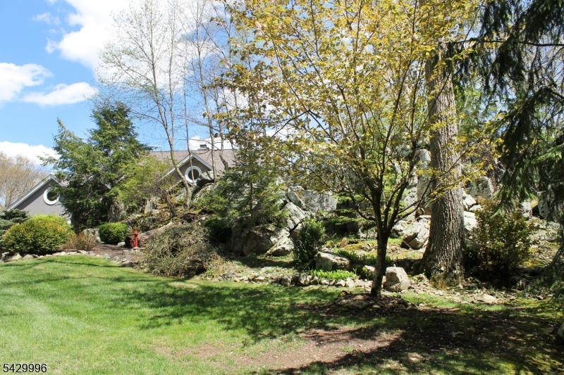 Lake Hopatcong lake front - Residential