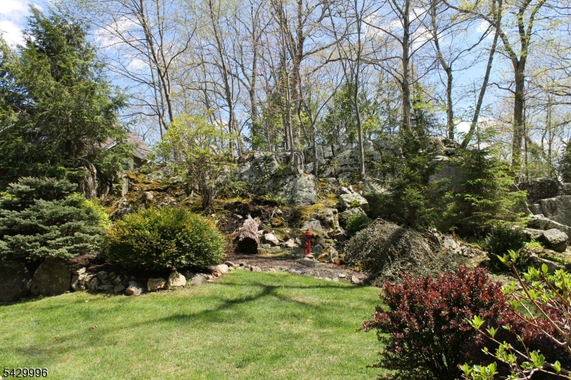 Lake Hopatcong lake front - Residential