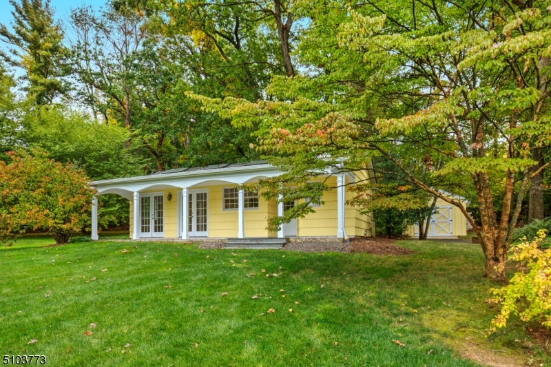 New Vernon - Residential