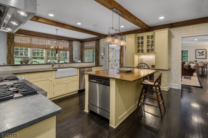New Vernon - Residential