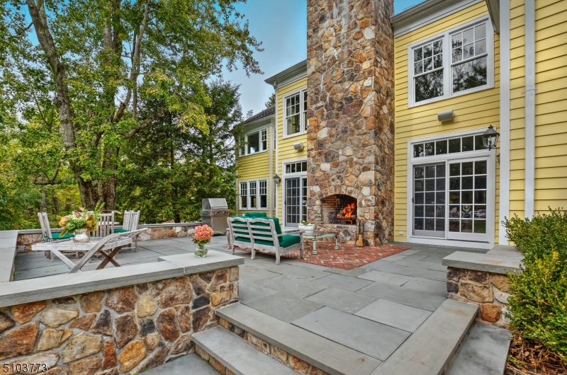 New Vernon - Residential