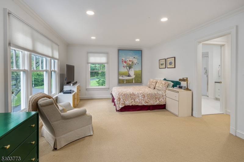 New Vernon - Residential