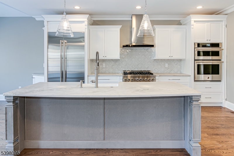 Apogee Pointe Estates - Residential