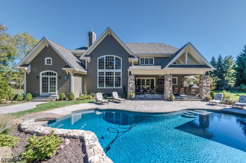 Apogee Pointe Estates - Residential