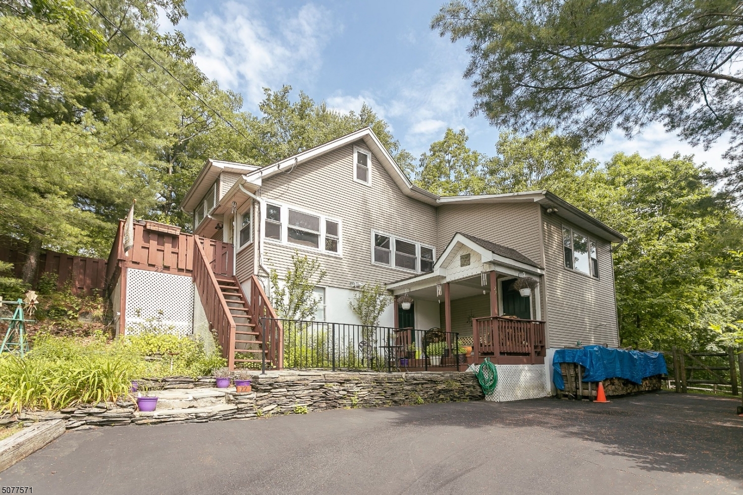 HEWITT/GREENWOOD LAKE - Residential