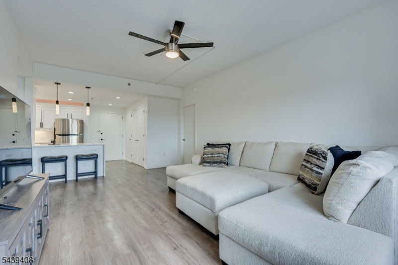 Skyview Condos - Residential