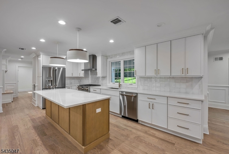 Broadlawn - Residential
