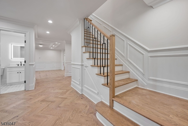 Broadlawn - Residential
