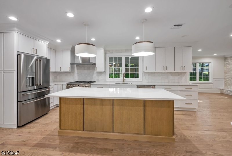 Broadlawn - Residential