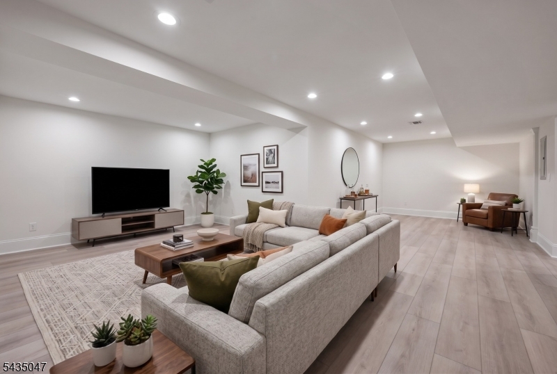 Broadlawn - Residential