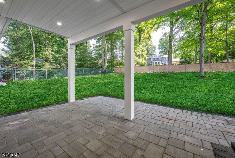 Broadlawn - Residential