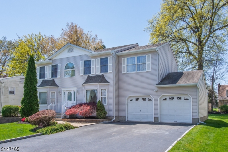 Lake Parsippany - Residential