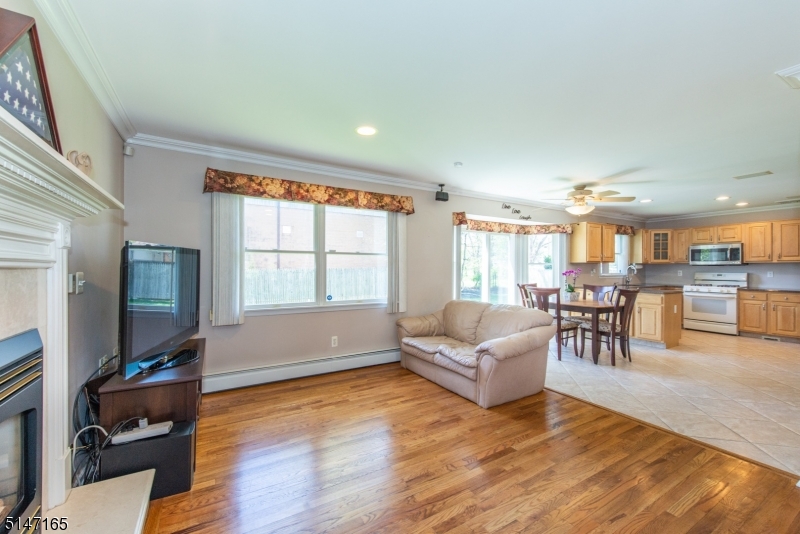 Lake Parsippany - Residential
