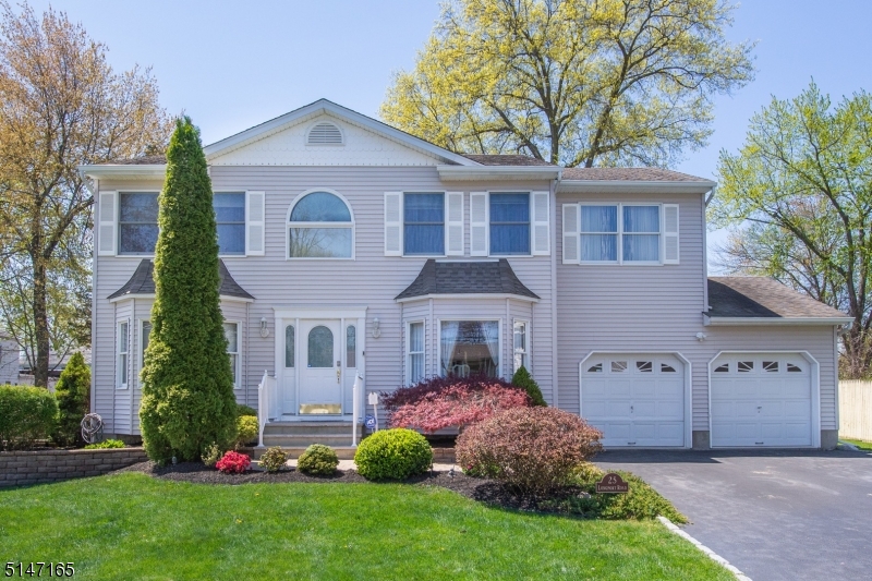 Lake Parsippany - Residential
