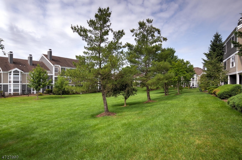 Crossroads - Residential
