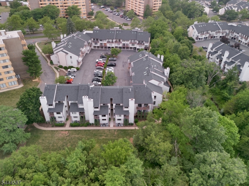Brookview - Residential