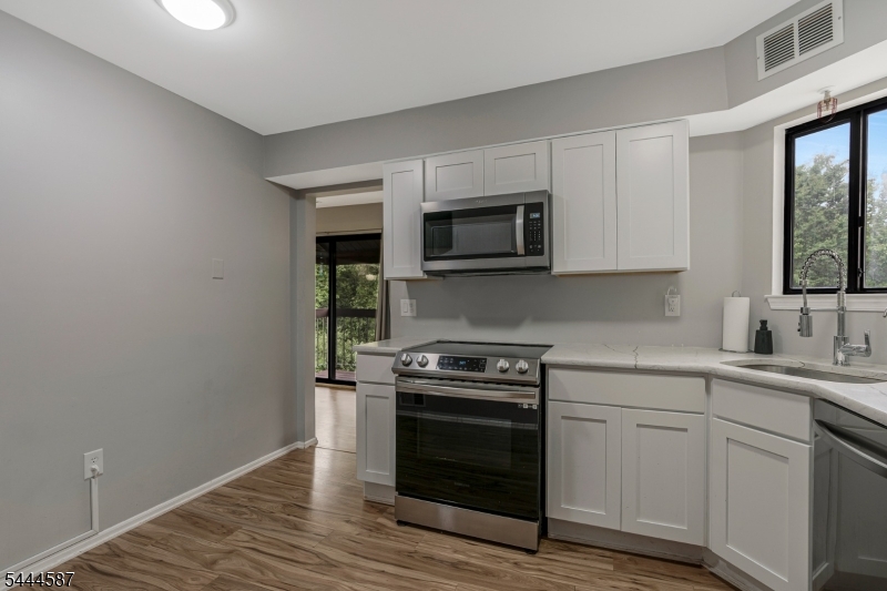 Brookview - Residential