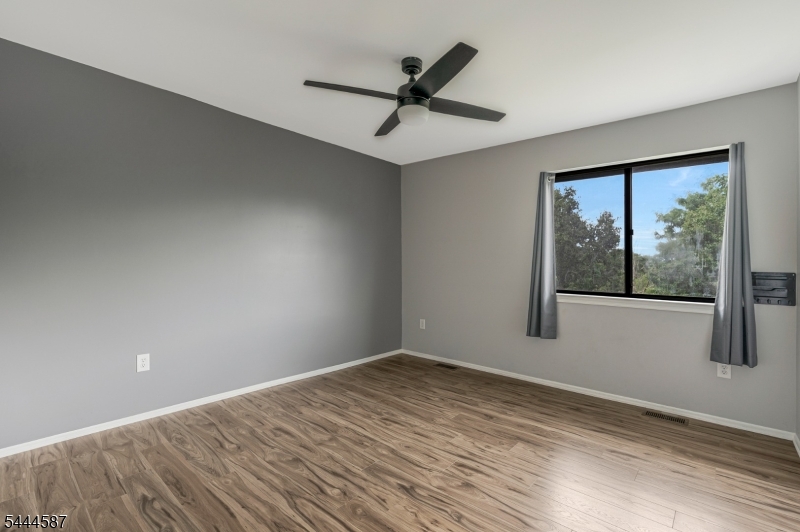 Brookview - Residential