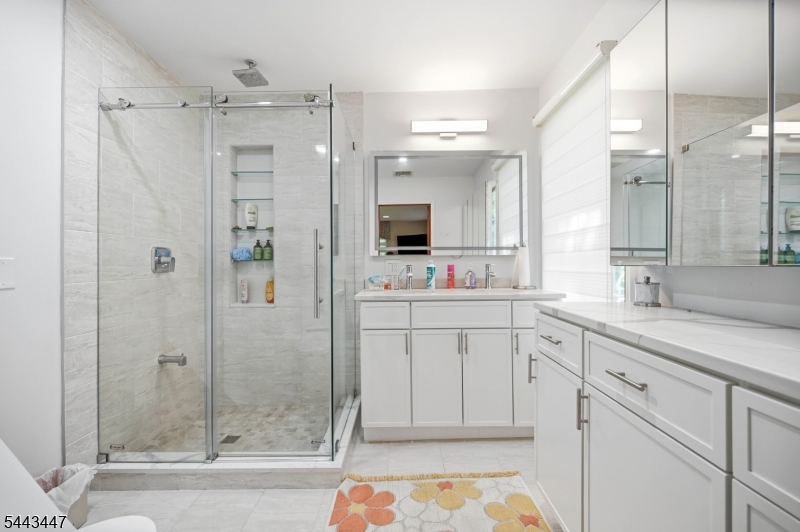 Kitchell Lake - Residential