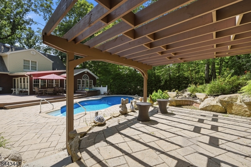 Kitchell Lake - Residential