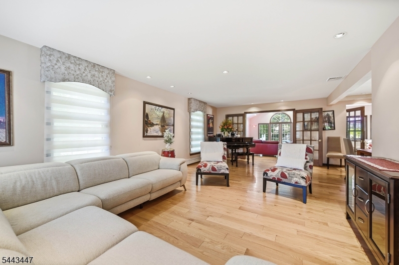 Kitchell Lake - Residential