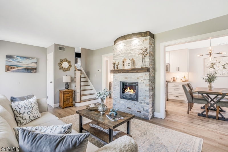 Seneca - Residential